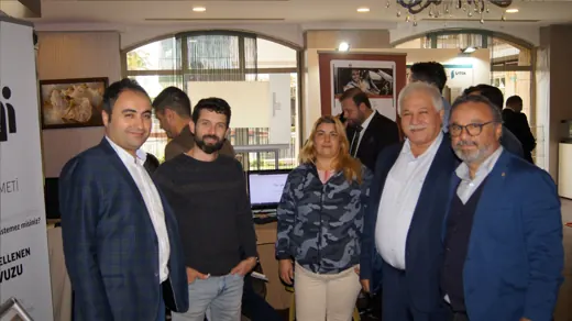 Sürücü Medya sektör etkinliği ve fuar standı fotoğrafı 13
